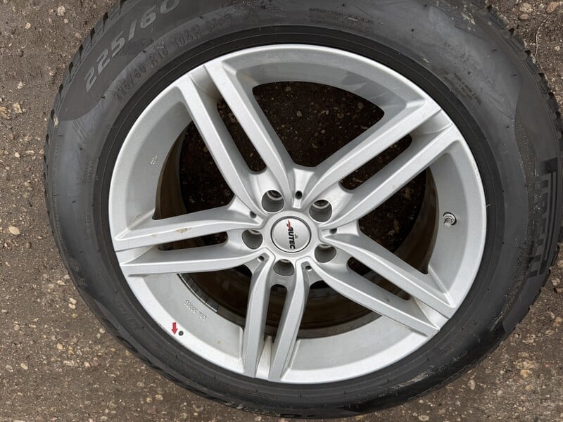 Photo 12 - Pirelli Siunciam, 8mm 2022m R18 winter tyres passanger car