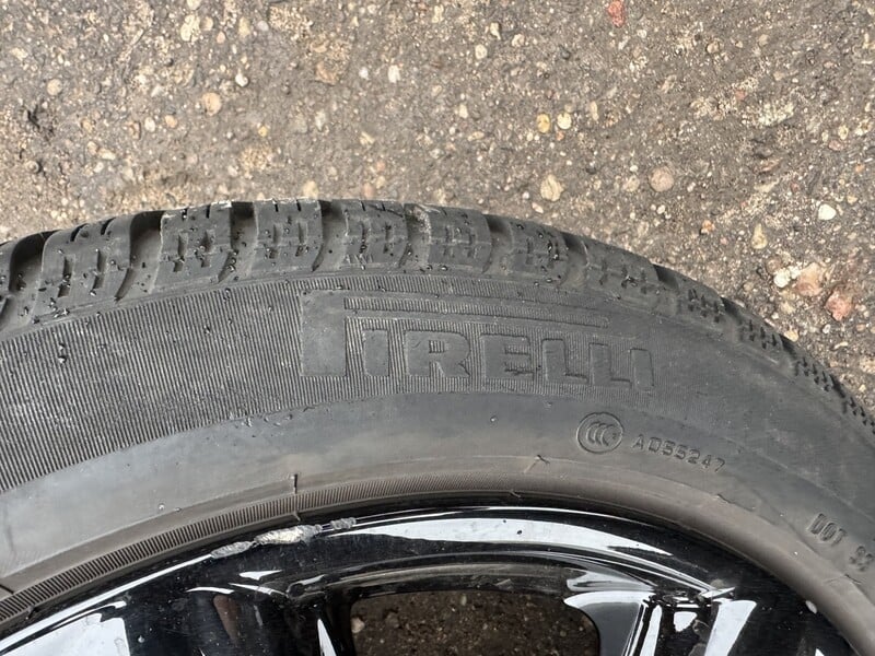 Photo 5 - Pirelli Siunciam, 7mm 2018m R17 winter tyres passanger car