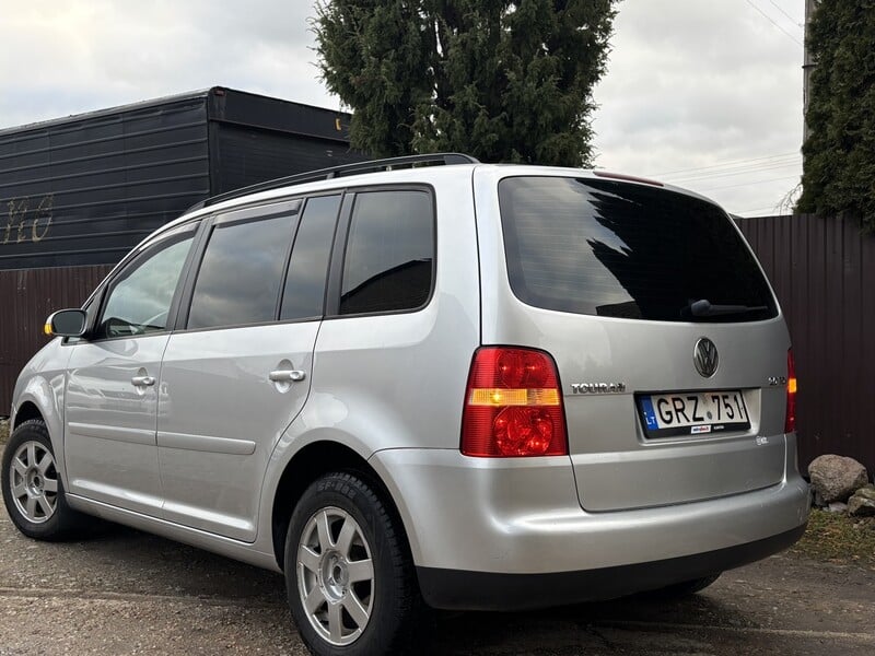 Photo 6 - Volkswagen Touran Tdi 2005 y