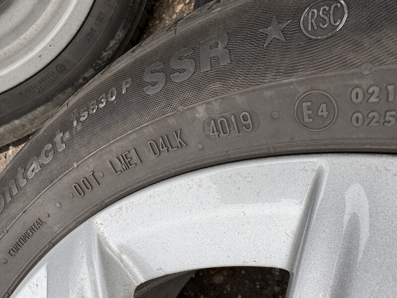 Photo 8 - Continental Siunciam, 8mm 2019m R17 winter tyres passanger car