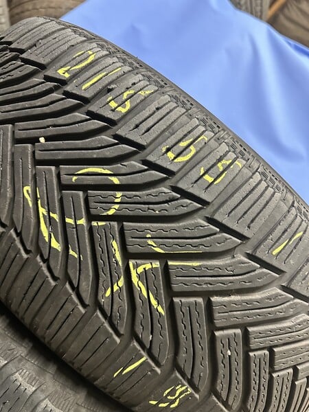 Photo 1 - Michelin R17 winter tyres passanger car