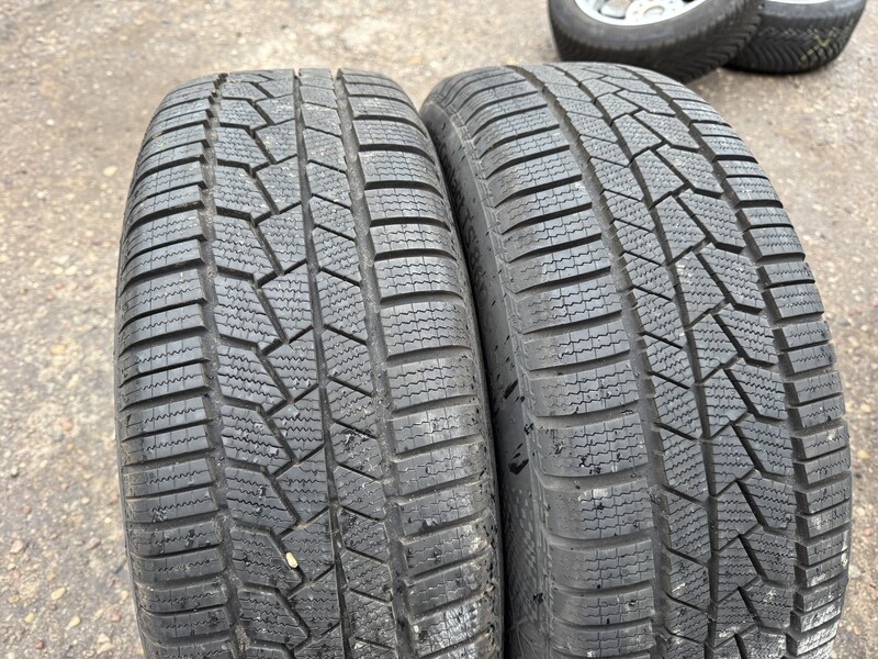 Photo 1 - Continental Siunciam, 8mm 2022m R18 winter tyres passanger car