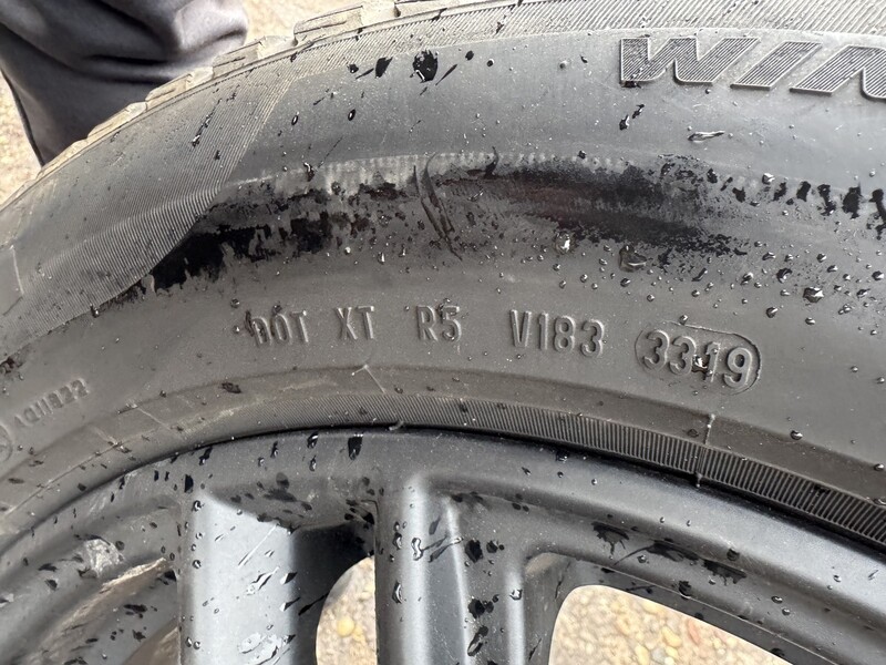 Nuotrauka 7 - Pirelli Siunciam, 3mm R18 žieminės padangos lengviesiems