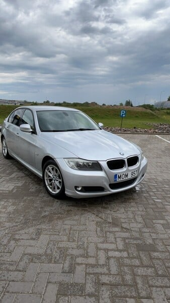 Photo 2 - Bmw 316 2010 y Sedan