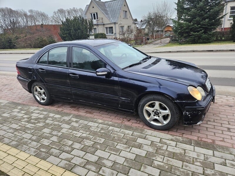 Photo 12 - Mercedes-Benz C 220 2004 y Sedan