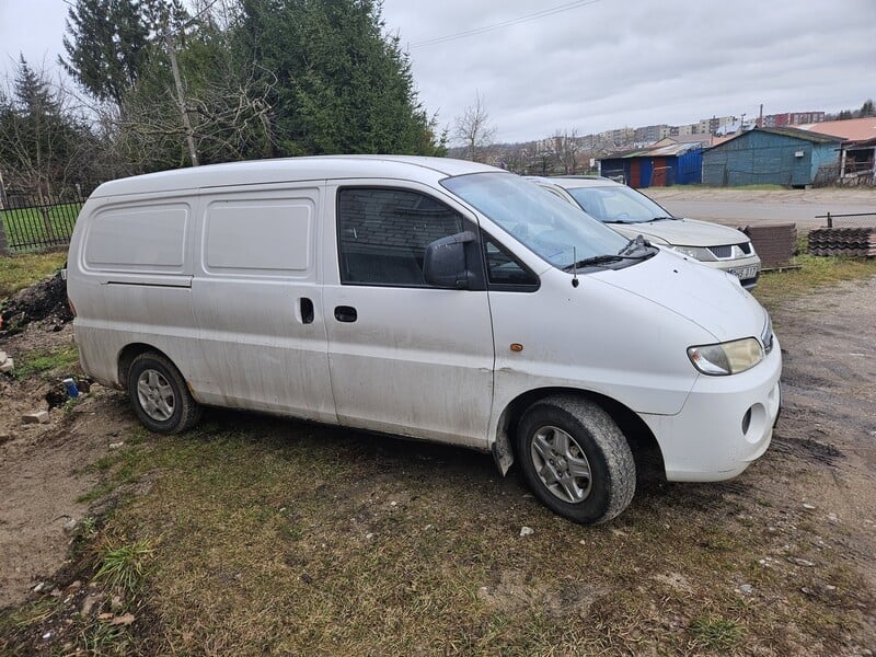 Фотография 1 - Hyundai H-1 2002 г Грузовой микроавтобус