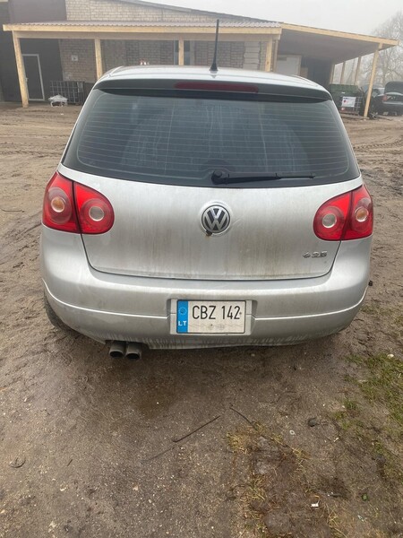 Photo 3 - Volkswagen Golf 2007 y parts