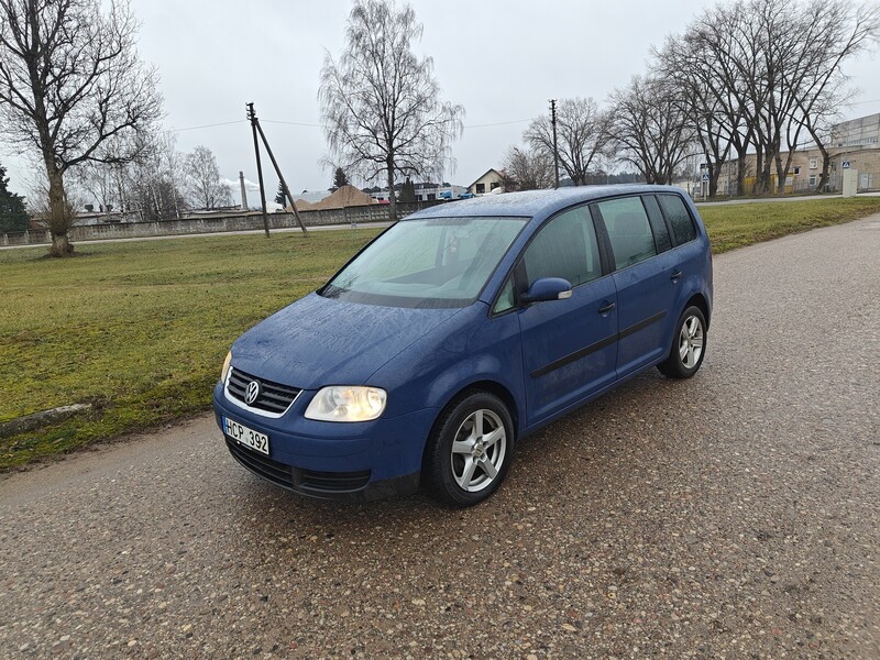 Photo 2 - Volkswagen Touran 2004 y Van