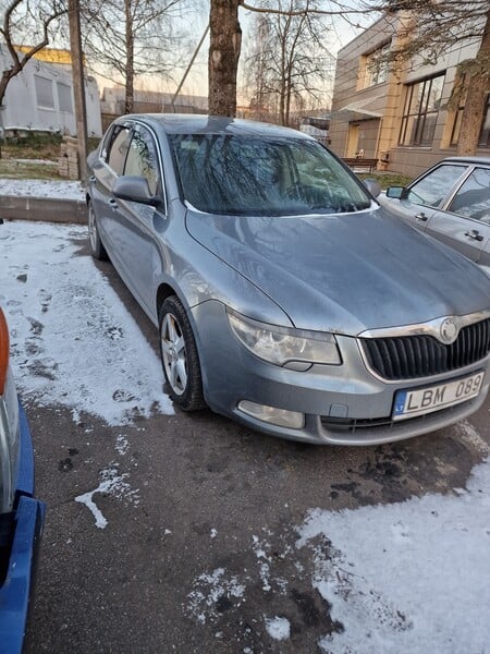 Фотография 2 - Skoda Superb 2009 г Седан