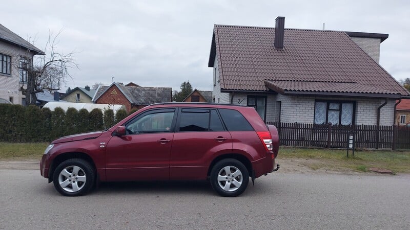 Photo 2 - Suzuki Grand Vitara 2007 y Off-road / Crossover