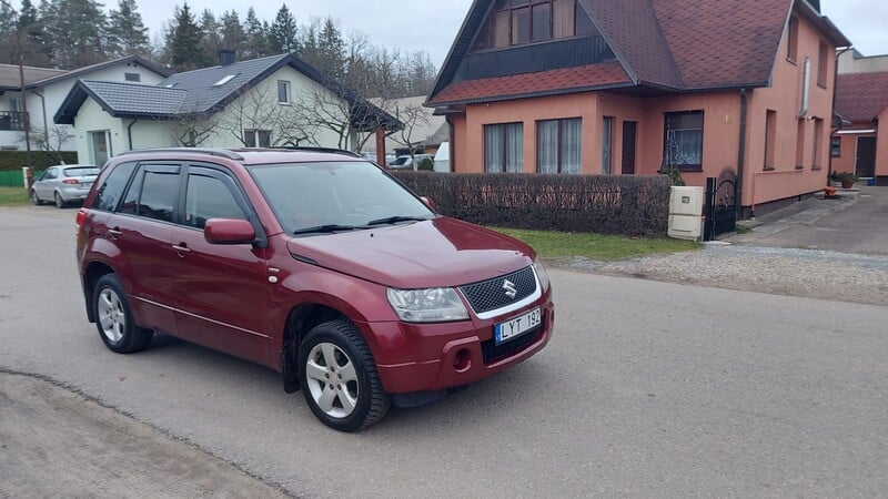 Photo 6 - Suzuki Grand Vitara 2007 y Off-road / Crossover