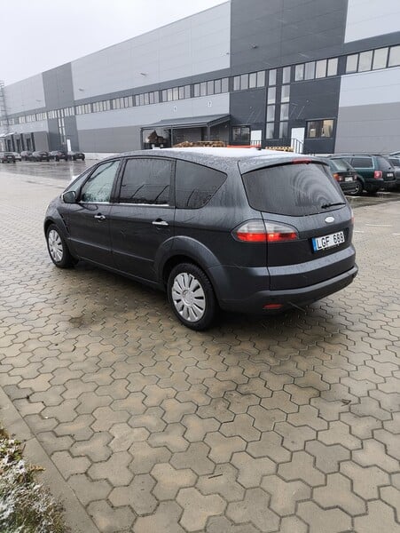 Photo 2 - Ford S-Max 2007 y Van