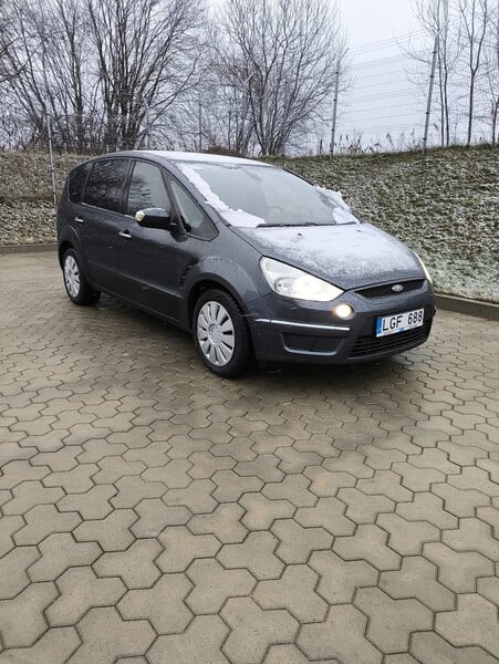 Photo 3 - Ford S-Max 2007 y Van