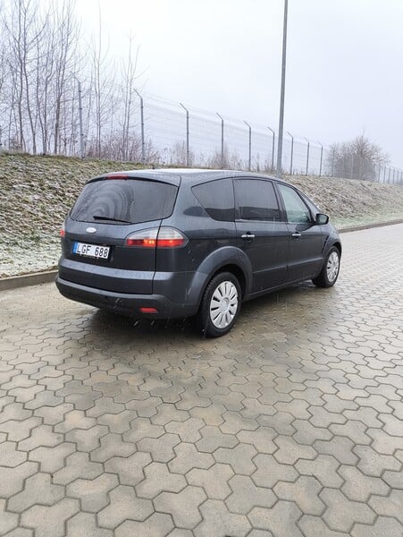 Photo 4 - Ford S-Max 2007 y Van