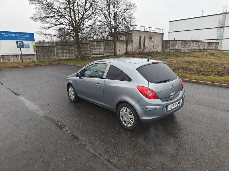 Фотография 7 - Opel Corsa 2009 г Хэтчбек