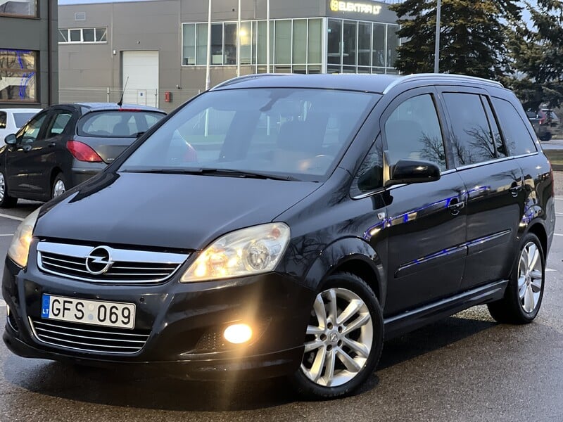 Photo 3 - Opel Zafira 2009 y Van