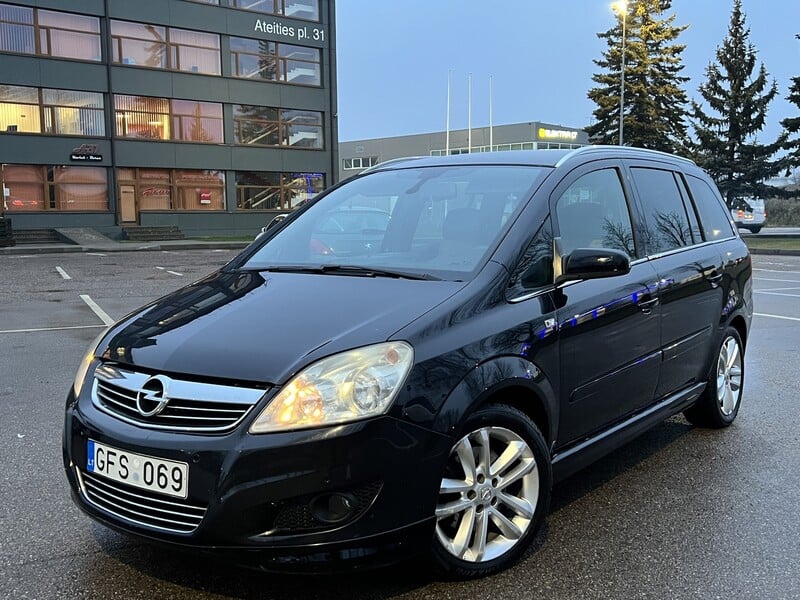 Photo 7 - Opel Zafira 2009 y Van