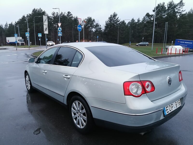 Photo 1 - Volkswagen Passat 2009 y Sedan