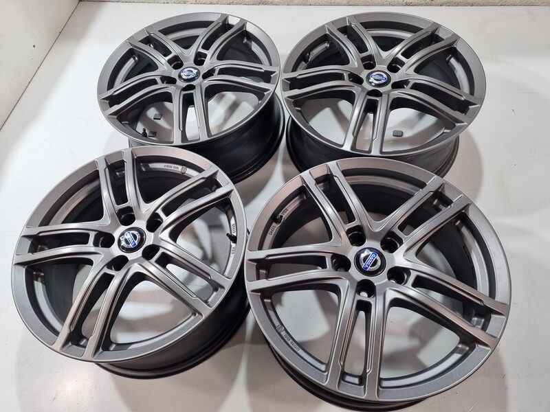 Photo 1 - Volvo XC60, XC40 XC60 light alloy R18 rims