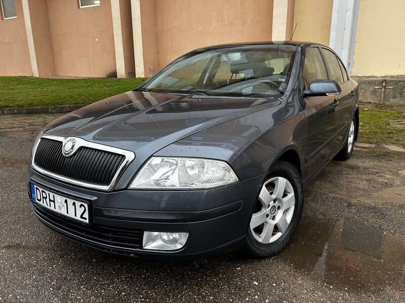 Photo 1 - Skoda Octavia 2008 y Hatchback