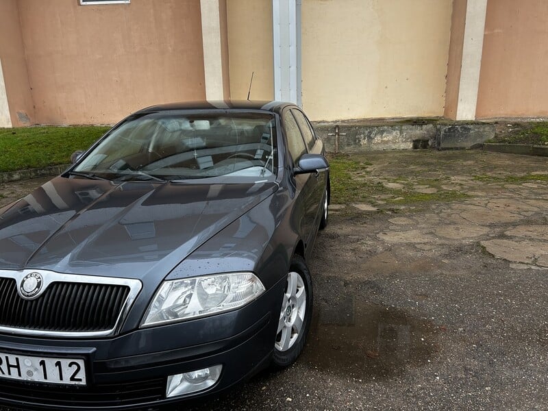 Photo 2 - Skoda Octavia 2008 y Hatchback