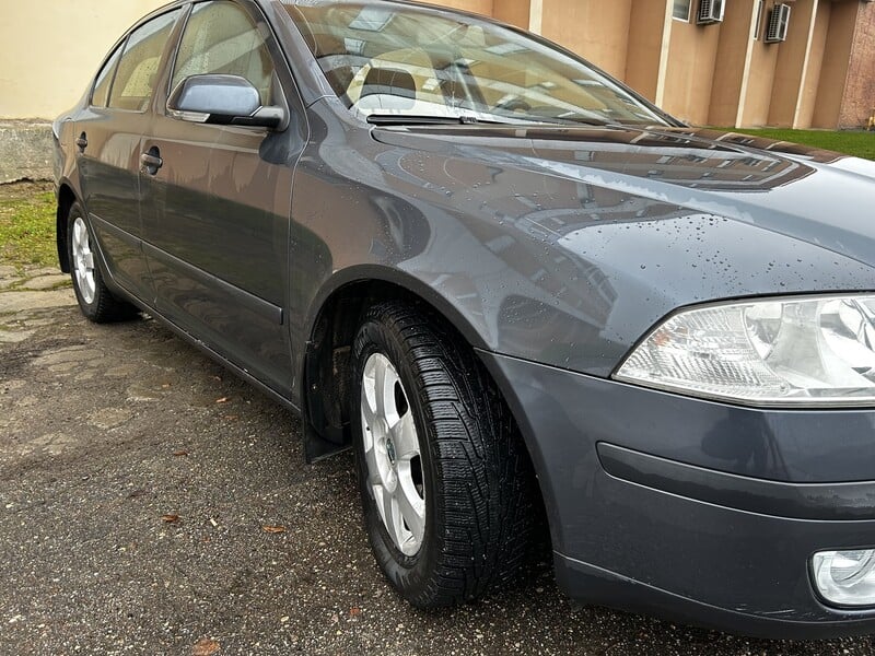 Photo 8 - Skoda Octavia 2008 y Hatchback