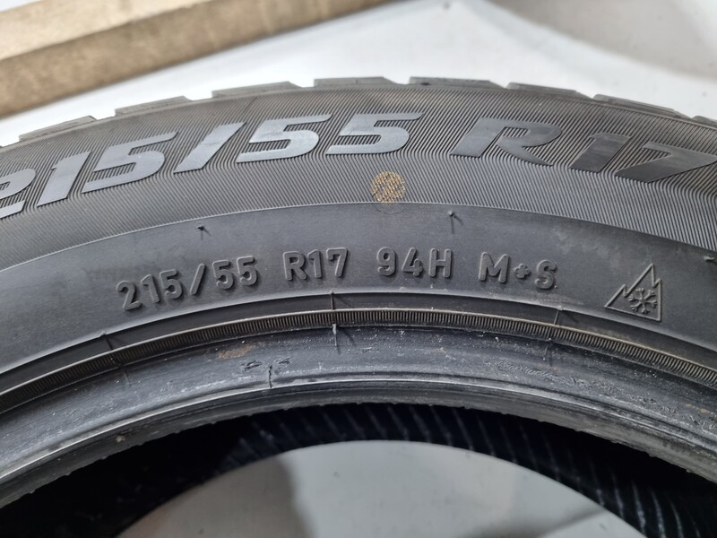 Nuotrauka 8 - Pirelli 5-6mm R17 žieminės padangos lengviesiems