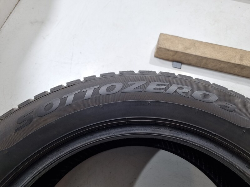 Nuotrauka 9 - Pirelli 5-6mm R17 žieminės padangos lengviesiems