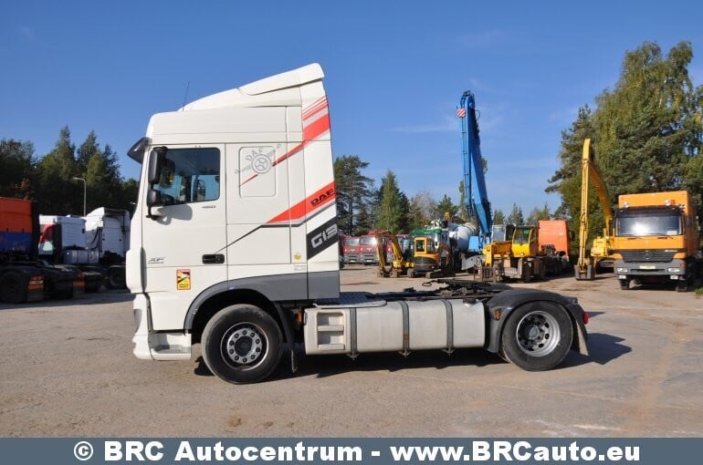 Photo 4 - DAF XF 2014 y Semi-trailer truck