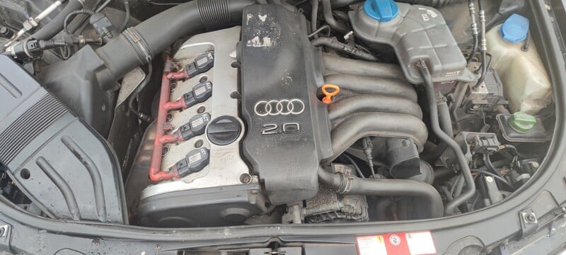 Photo 5 - Audi A4 2002 y Sedan