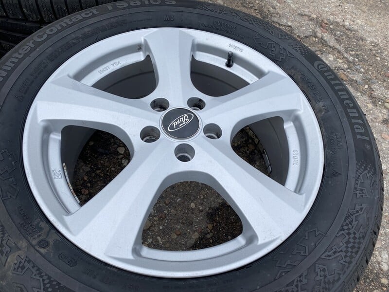 Photo 3 - Ford Siunciam, 7J ET45 light alloy R17 rims