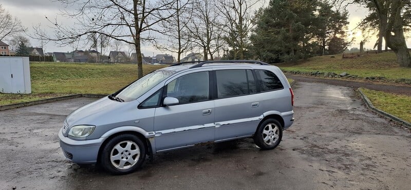 Photo 7 - Opel Zafira 2001 y Van