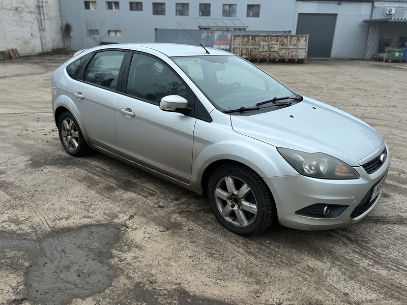 Фотография 3 - Ford Focus 2009 г Хэтчбек