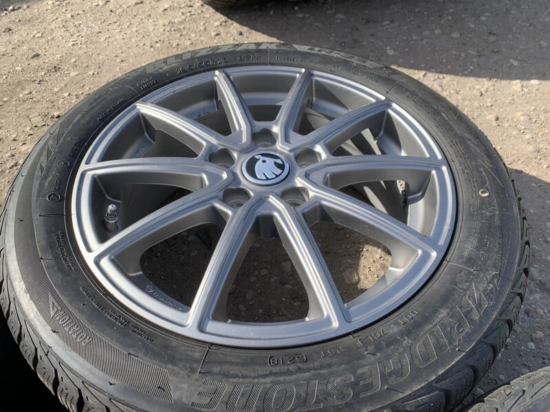 Photo 4 - Skoda Siunciam, 6.5J ET54 light alloy R16 rims