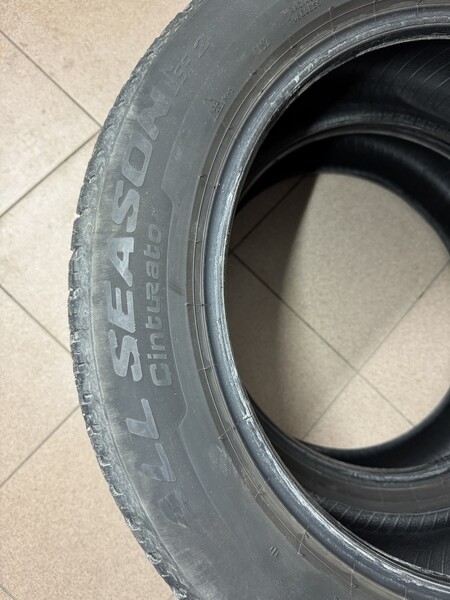 Photo 4 - Pirelli Cinturato All Season R18 winter tyres passanger car