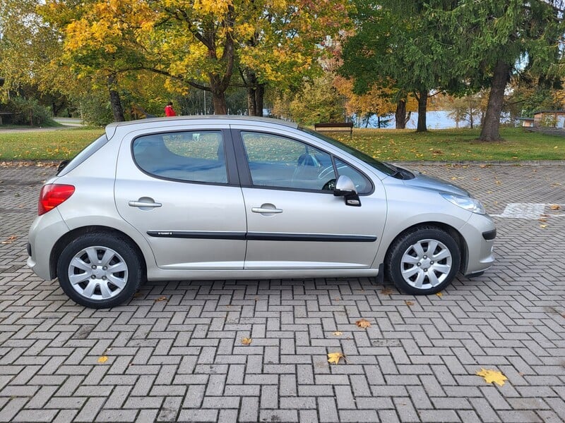 Фотография 5 - Peugeot 207 2007 г Хэтчбек