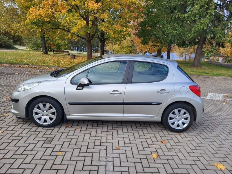 Фотография 6 - Peugeot 207 2007 г Хэтчбек