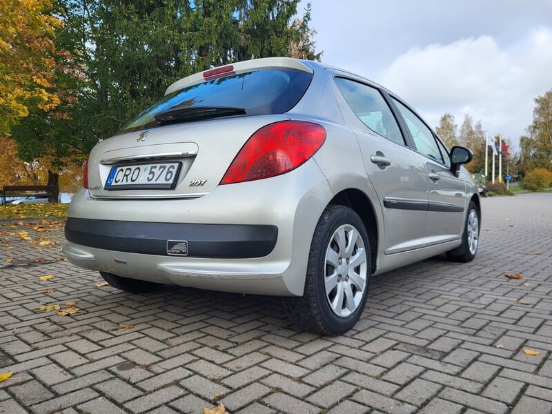 Фотография 10 - Peugeot 207 2007 г Хэтчбек