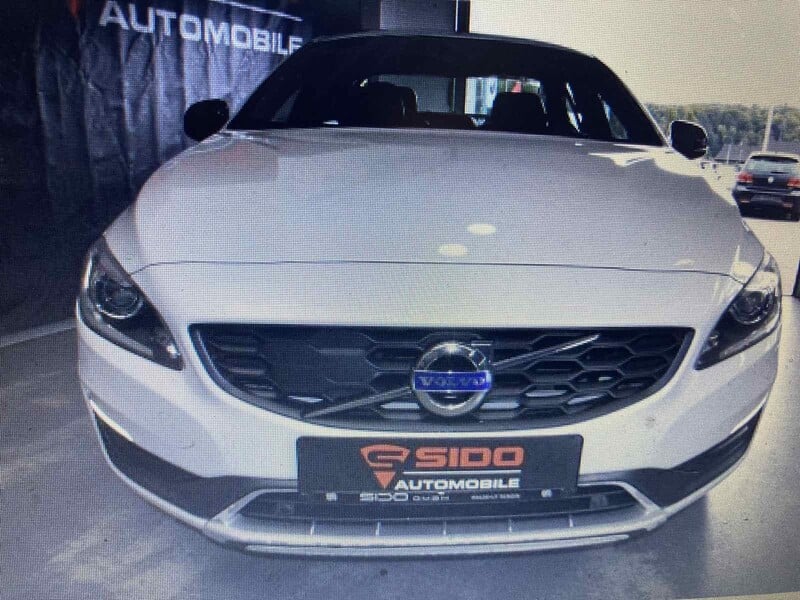 Nuotrauka 1 - Volvo S60 Cross Country 2017 m Sedanas