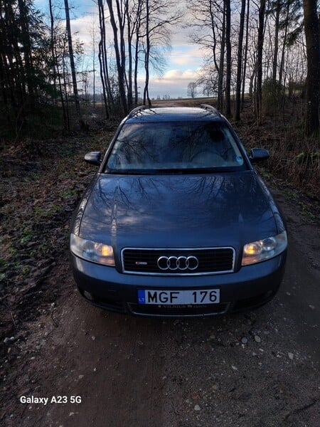 Photo 1 - Audi A4 2001 y Wagon