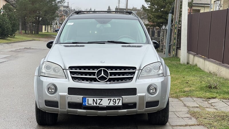 Photo 1 - Mercedes-Benz ML 63 AMG AMG 2007 y