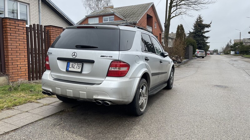 Photo 4 - Mercedes-Benz ML 63 AMG AMG 2007 y