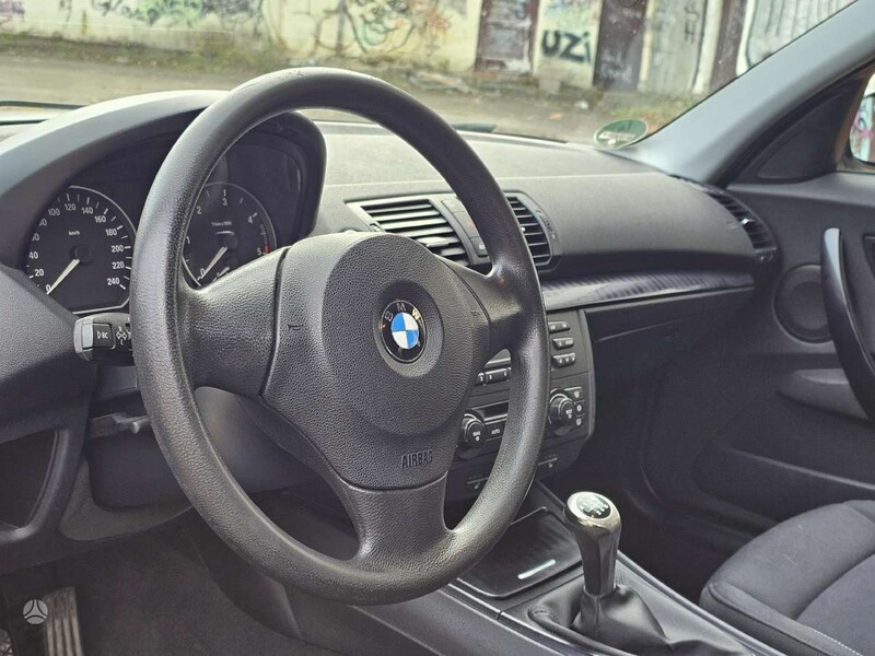 Nuotrauka 18 - Bmw 118 2006 m Hečbekas