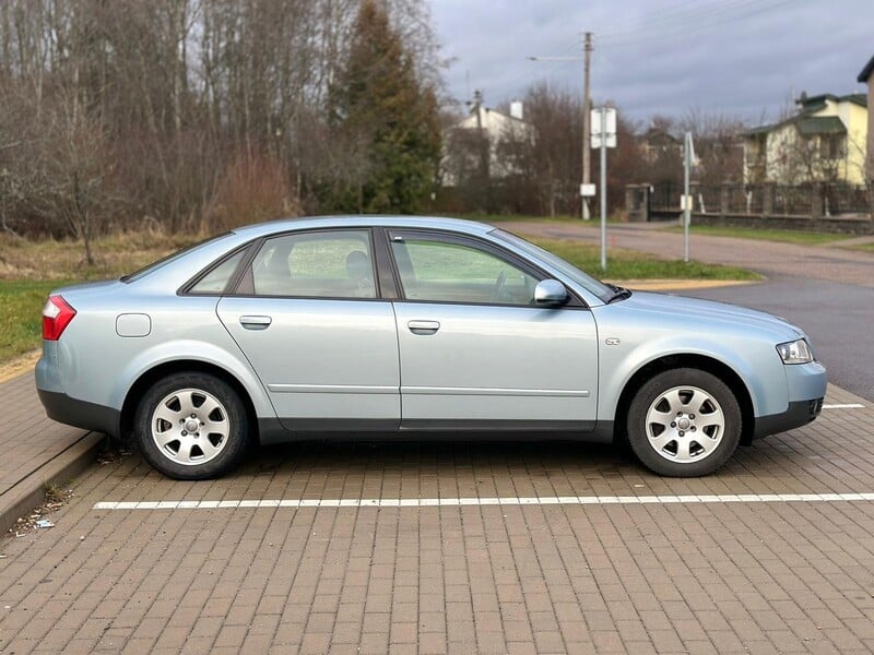 Photo 6 - Audi A4 2001 y Sedan