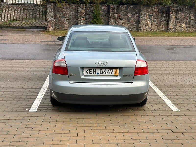 Photo 8 - Audi A4 2001 y Sedan