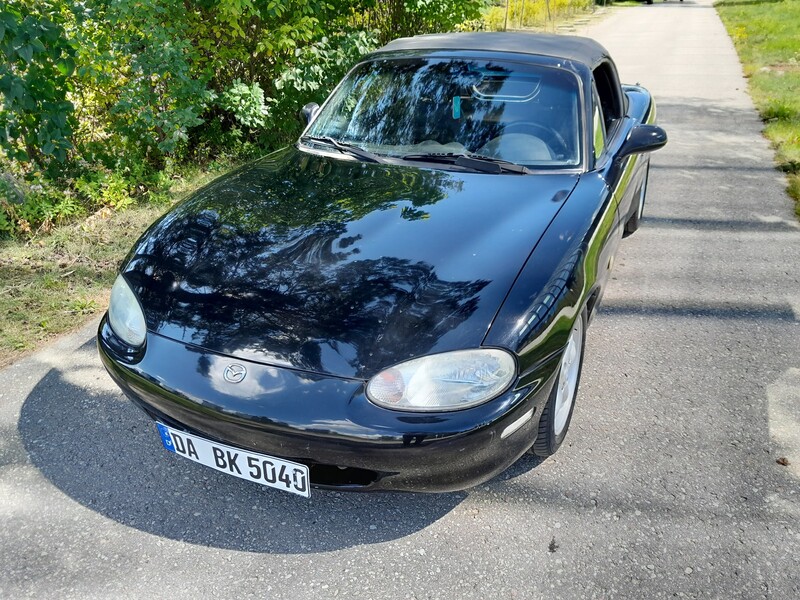 Photo 10 - Mazda MX-5 1999 y Convertible