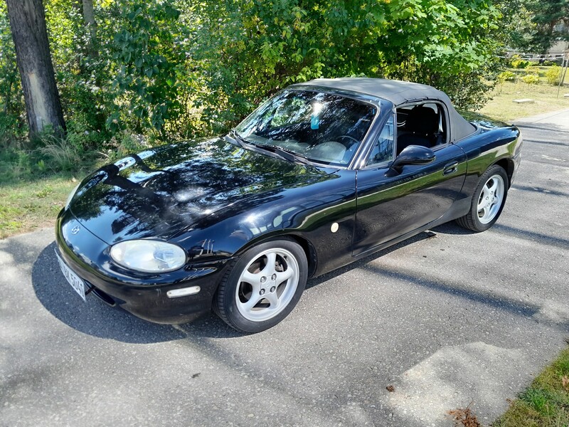 Photo 13 - Mazda MX-5 1999 y Convertible