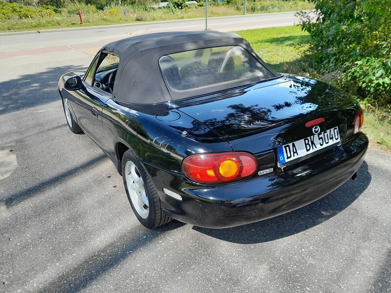 Photo 14 - Mazda MX-5 1999 y Convertible