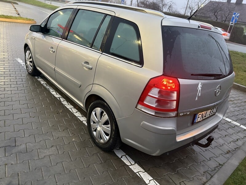 Фотография 4 - Opel Zafira 2005 г Минивэн