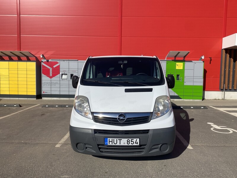 Фотография 3 - Opel Vivaro 2009 г Микроавтобус